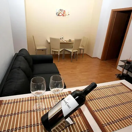 Office By Apartmentsbratislava * 브라티슬라바